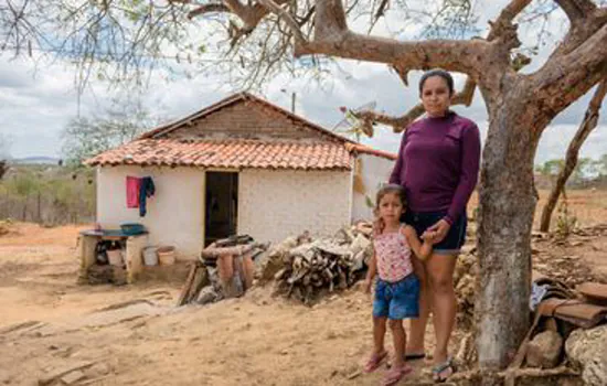 Mostra fotográfica ‘Onde Mora a Esperança’ promove viagem por lares de 12 países