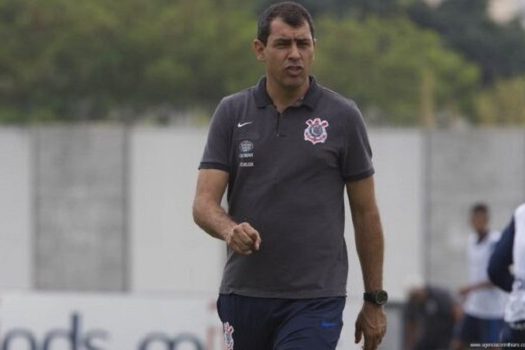 Carille confirma proposta do Santos e fala em fazer ‘um grande trabalho’