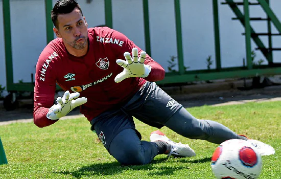 Goleiro Fábio chega ao Flu mirando a Libertadores: “está na hora”