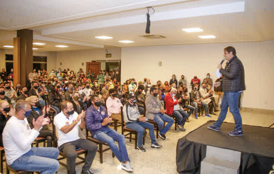 Fabio Palacio promove reunião com esportistas para apresentar suas propostas