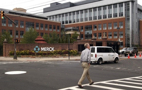 Merck cancela tratamentos para pacientes hospitalizados com covid-19