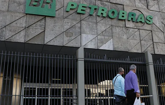 Petrobras vende participação em duas empresas de energia elétrica