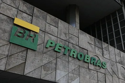 Gasolina e diesel seguem dinâmicas distintas, diz diretor da Petrobras