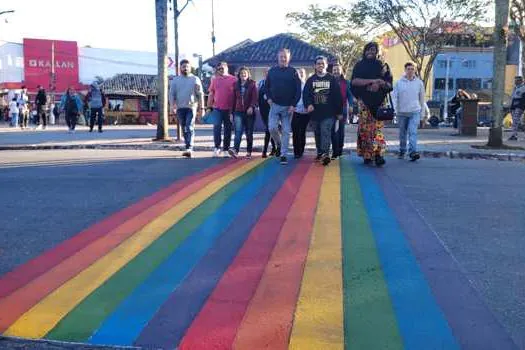 Ribeirão Pires revitaliza Faixa da Diversidade no Dia Internacional Combate à LGBTfobia