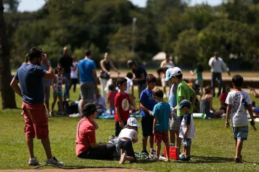 Programa Anjos da Guarda reconecta pessoas que perderam vínculo com familiares