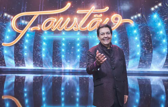 Fausto Silva retorna à Band após 34 anos com programa diário