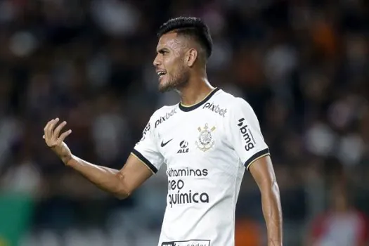 Fausto desfalca Corinthians de novo; Murilo e Bruno Méndez voltam contra o Athletico-PR