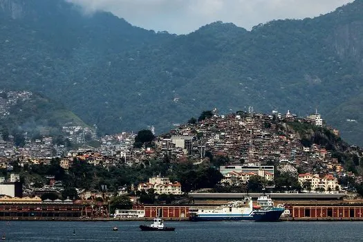 Programa vai reformar casas em favelas do Rio de Janeiro