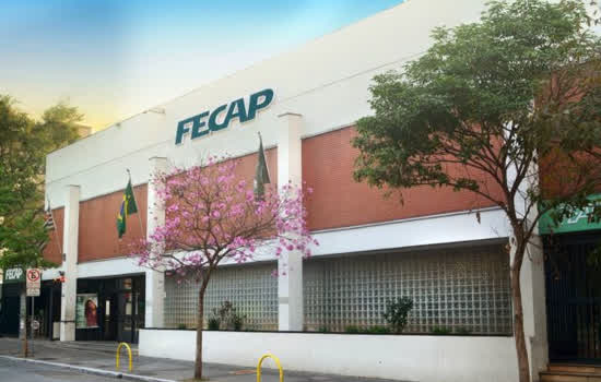 Bolsa social da FECAP dá oportunidade de estudo a alunos de baixa renda