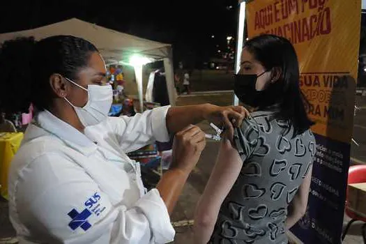 Posto de Vacinação contra covid-19 na Feira Noturna de Diadema funcionará em agosto