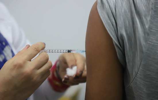 Diadema promove vacinação contra covid-19 na próxima Feira Noturna