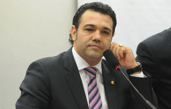 Pastor Marco Feliciano apoia Guto Volpi