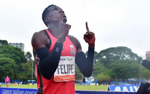 Com vitória emocionante, Felipe Bardi vence nos 100 metros do GP Brasil de Atletismo