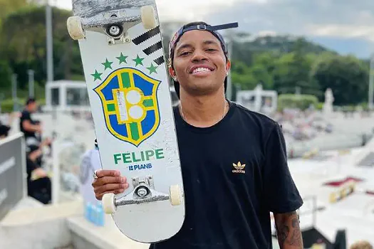 Felipe Gustavo garante vaga na final da 1ª etapa da Liga Mundial de Skate Street