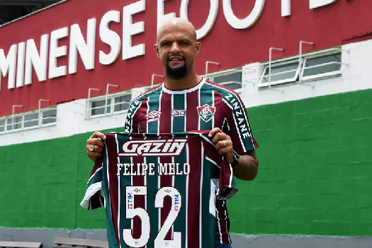 Abel Braga defende Felipe Melo após falha em derrota para Bangu: “Vai crescer”