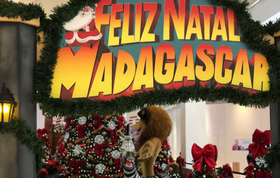 Decoração “Feliz Natal Madagascar”