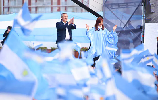 Alberto Fernández e Cristina Kirchner vencem eleições na Argentina