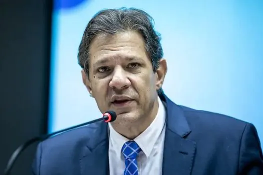 Haddad adia para 19h entrevista coletiva sobre combustíveis