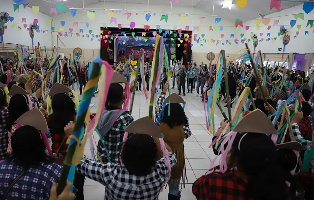 Mulheres em Movimento realiza festa junina em Diadema