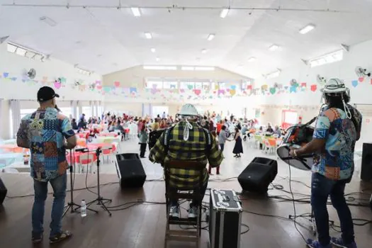 Diadema recebe festa junina da pessoa idosa