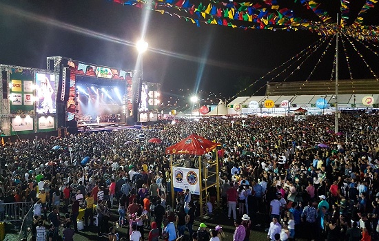 Recife estuda realizar festa de São João fora de época