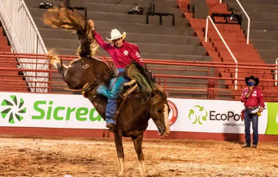 Barretos terá mais de 50 horas de rodeio e shows em live