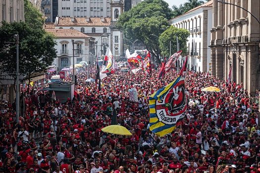 Gabigol lidera festa para torcida no RJ