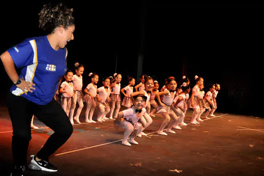 Alunos de escolas de Santo André se apresentam no Festival Cultural dos Cesas