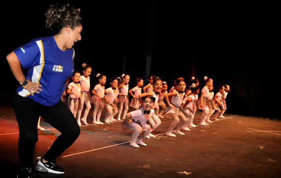 Alunos de escolas de Santo André se apresentam no Festival Cultural dos Cesas