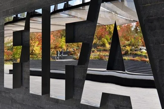 Fifa anuncia pacote de sanções contra a Rússia após invasão à Ucrânia