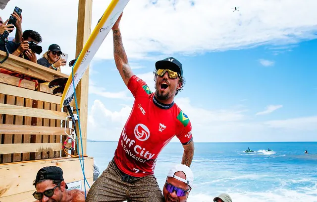 Surfe: Filipe Toledo vence etapa de El Salvador do Circuito Mundial