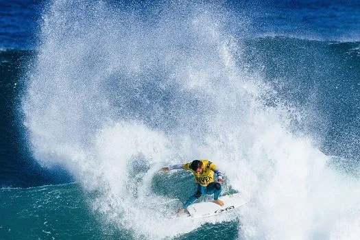 Jack Robinson vence na Indonésia, mas Filipinho segue líder na WSL