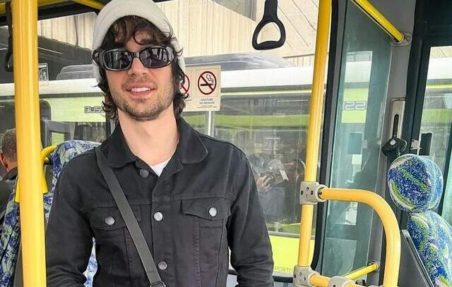 Fiuk diz andar de ônibus pela primeira vez e prefeitura de São Paulo entra na brincadeira