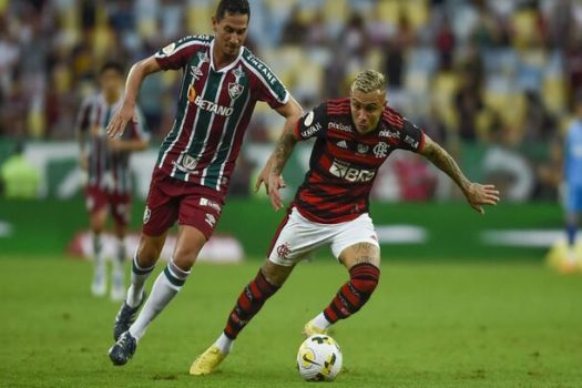 Flamengo defende vantagem sobre Fluminense para ser campeão e superar crises