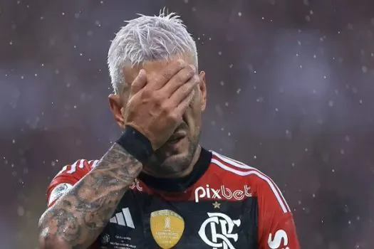 Flamengo vence no tempo normal, mas perde a Recopa nos pênaltis