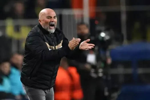 Ex-treinador do Flamengo, Sampaoli assume comando do Rennes na França