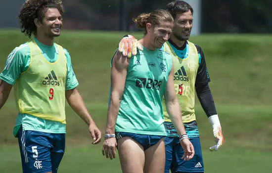 Flamengo e Bragantino se enfrentam nesta quinta no Maracanã