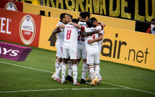 Flamengo vence fora de casa e se mantém na segunda colocação do grupo A