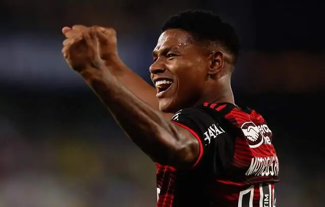 Flamengo vende Matheus França ao Crystal Palace por R$ 107 milhões e mais bonificações