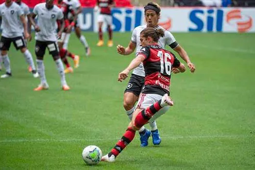 Jogo Morno: Flamengo e Botafogo marcam nos acréscimos e empatam clássico