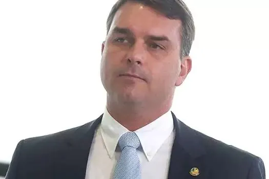 STF julga foro privilegiado de Flávio Bolsonaro no caso das rachadinhas