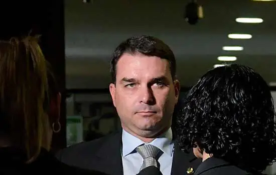 Flávio nega acusação de empresário: ‘Tem interesse em me prejudicar’