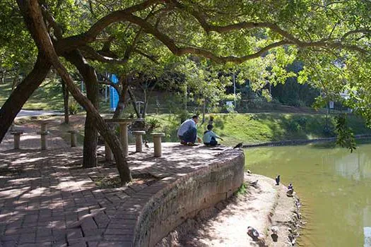 Santo André realiza 1ª Feira do Livro da Temática Ambiental