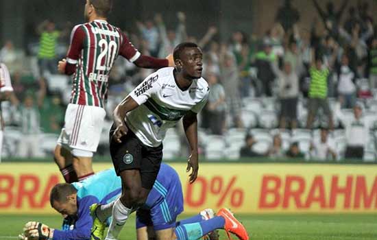 Fluminense e Coritiba encerram a 12ª rodada do brasileirão