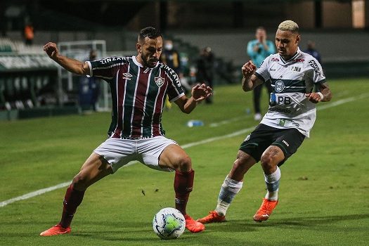 Fluminense enfrenta Coritiba em seu primeiro jogo após saída de Abel