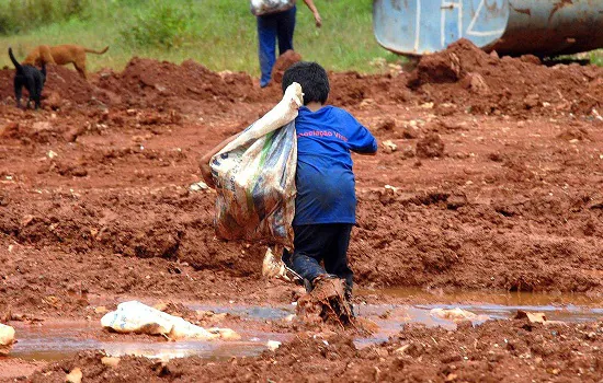 Fome atingiu 828 milhões de pessoas em 2021