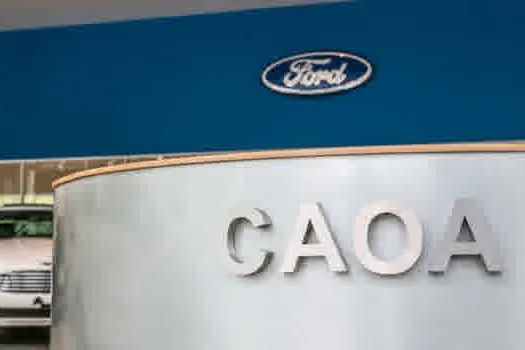 ‘É remota a chance de comprar fábrica da Ford’, diz dono do grupo Caoa