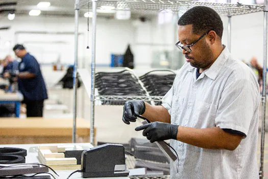 Covid-19: Ford vai produzir em suas fábricas máscaras de proteção facial