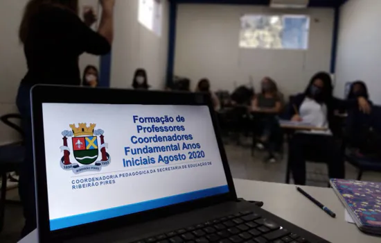 Ribeirão Pires promove formação com coordenadores pedagógicos