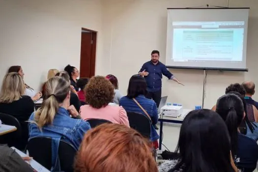 Ribeirão Pires promove formação de educadores com base no Saeb